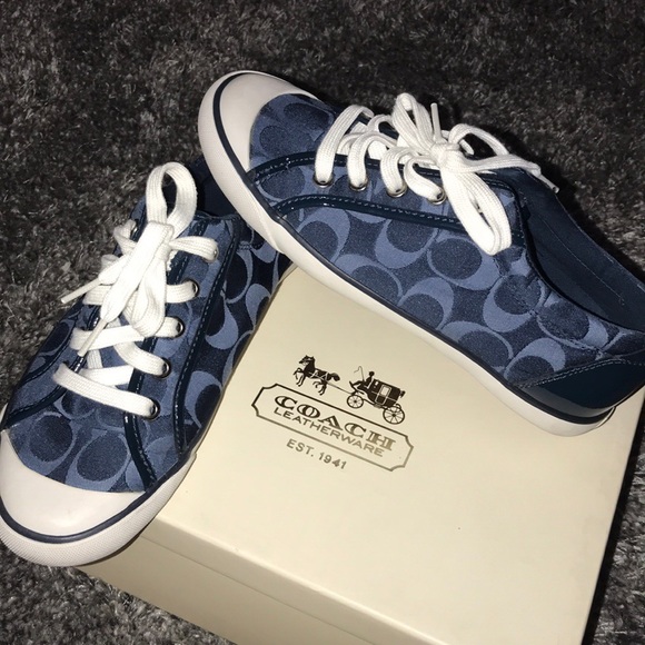 COPY - Coach Navy Barrett - Picture 5 of 6